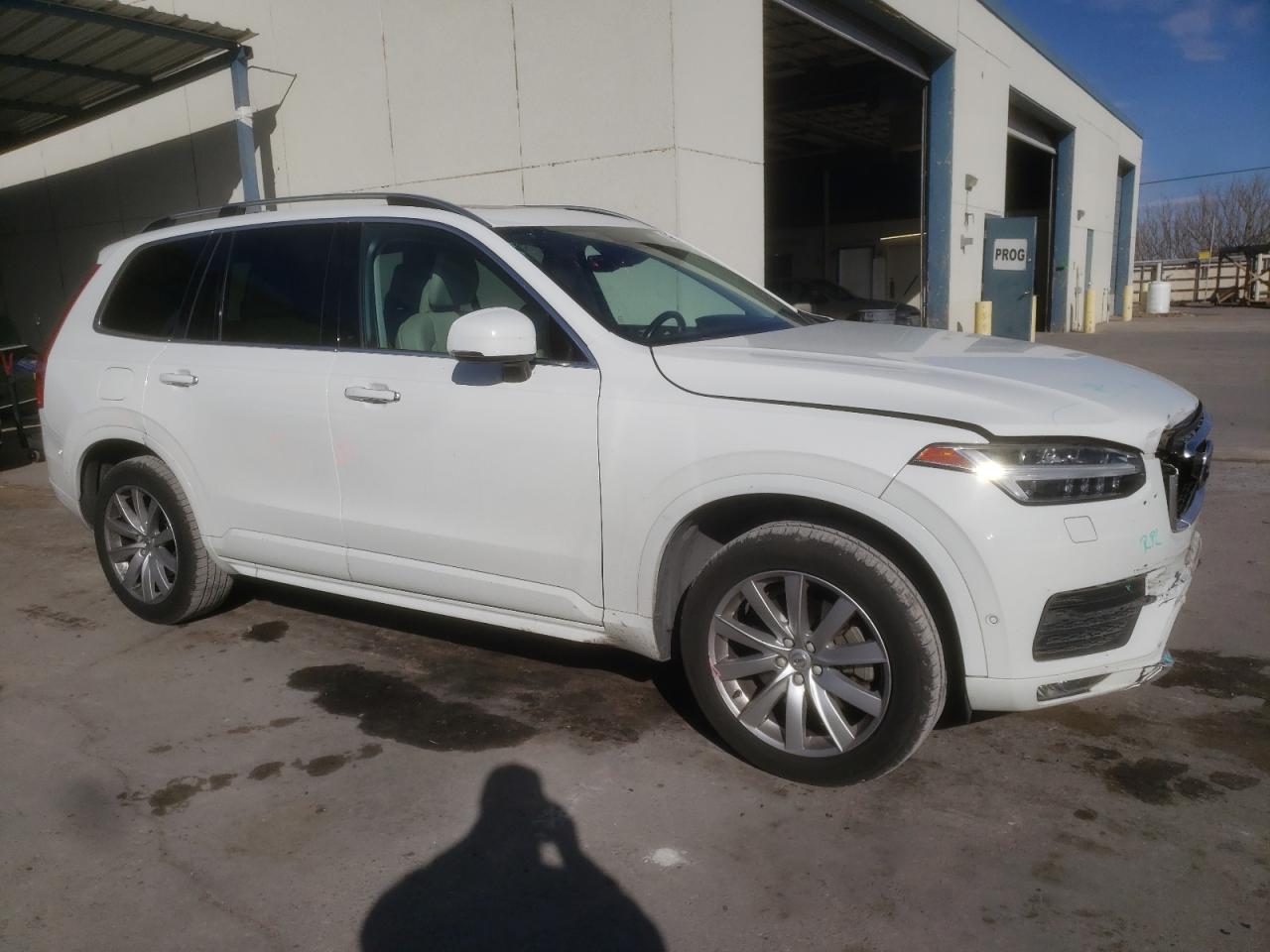 YV4A22PK9G1078926  volvo xc90 2016 IMG 3