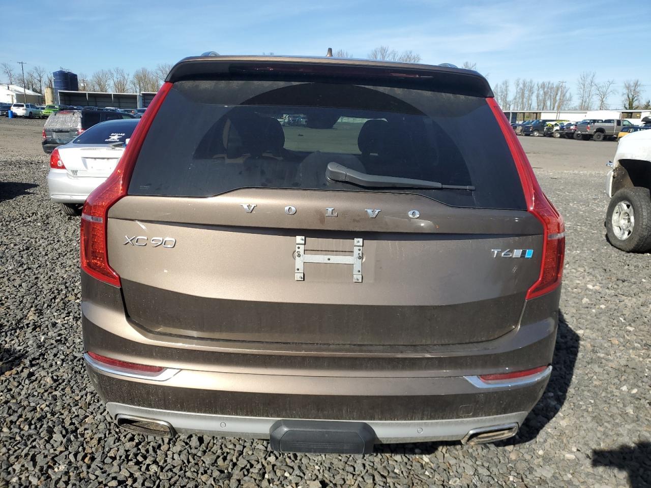 YV4A22PL6H1163281  volvo xc90 2017 IMG 5