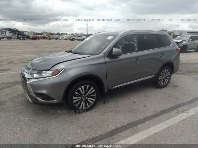 JA4AD3A34LZ020605  mitsubishi outlander 2020 IMG 1