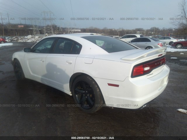 2C3CDXHGXEH353574  dodge charger 2014 IMG 2