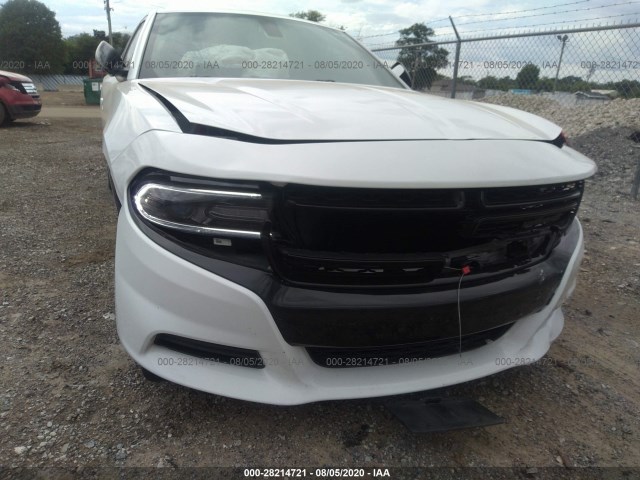 2C3CDXBGXJH312588  dodge charger 2018 IMG 5