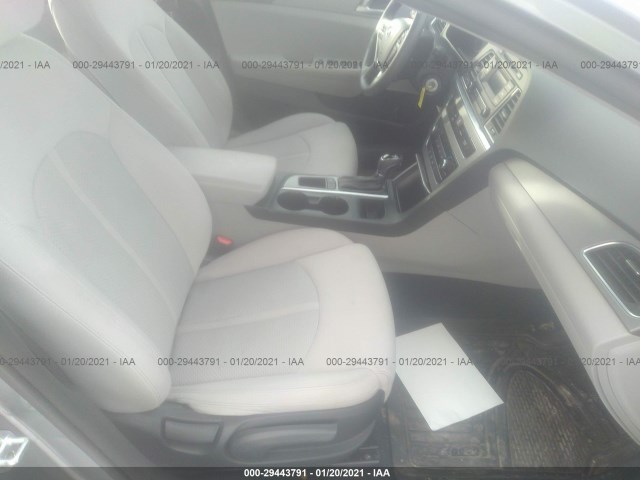 5NPE24AF6FH200421  - Hyundai Sonata 2015 IMG - 5 