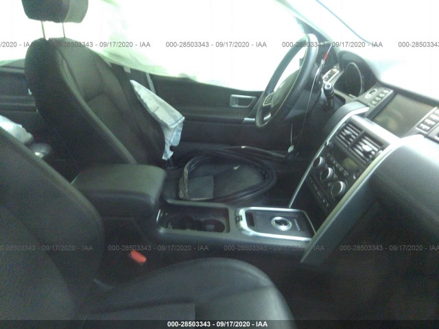SALCP2BG1HH658981  - Land Rover Discovery 2017 IMG - 5 