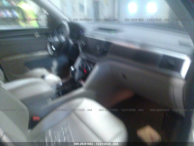 1V2LR2CAXJC523561 AP 3622 IK - Volkswagen Atlas 2017 IMG - 5 