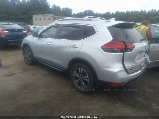 5N1AT2MV3HC862910  nissan rogue 2017 IMG 2