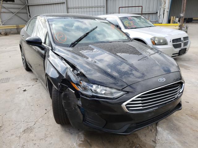 3FA6P0T97KR252921  ford  2019 IMG 0