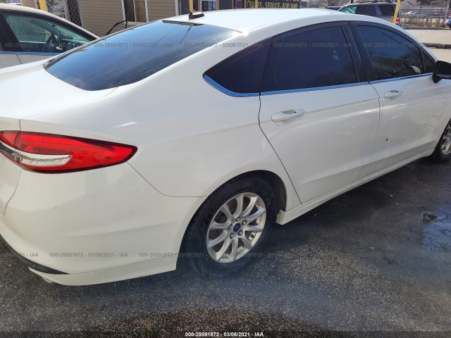 3FA6P0G75HR107877  ford fusion 2017 IMG 3