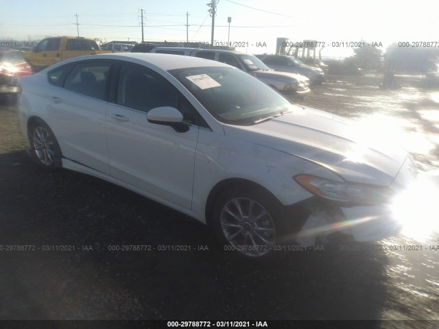 3FA6P0H73HR358993  ford fusion 2017 IMG 0