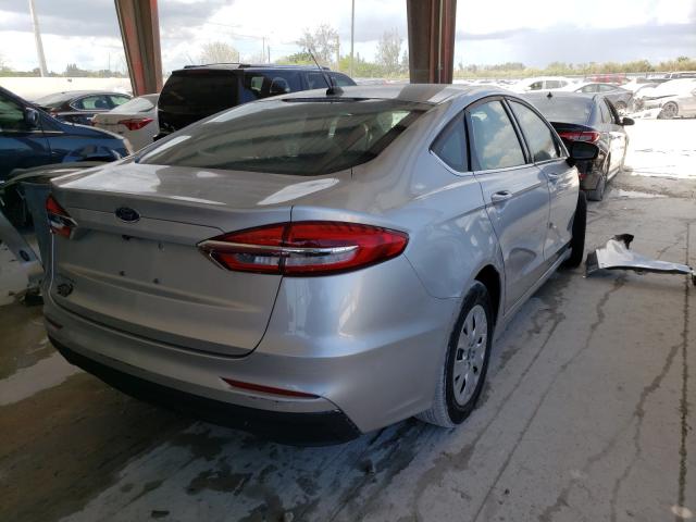 3FA6P0G74KR246910  ford  2019 IMG 3