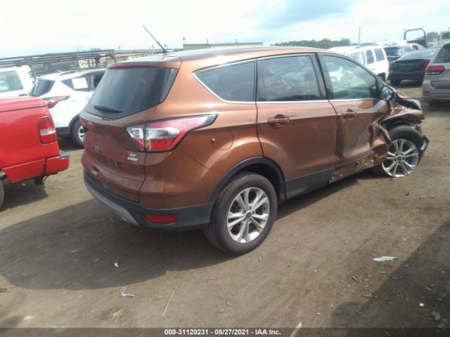 1FMCU0GD5HUE69370  ford escape 2017 IMG 3