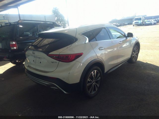 SJKCH5CR7HA035215  infiniti qx30 2017 IMG 3