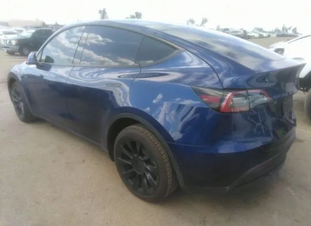 7SAYGDEE5NF511399  tesla model y 2022 IMG 2