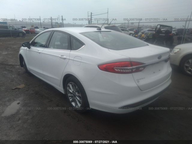 3FA6P0H7XHR416050  ford fusion 2017 IMG 2