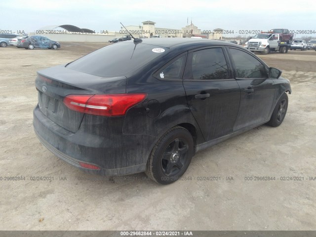 1FADP3E28JL277588  ford focus 2018 IMG 3