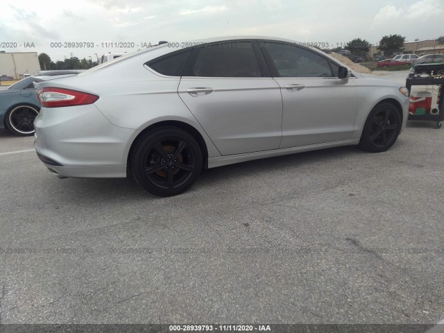 3FA6P0H73GR102349  ford fusion 2016 IMG 3
