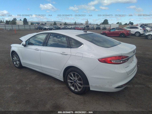 3FA6P0H73HR259333  ford fusion 2017 IMG 2