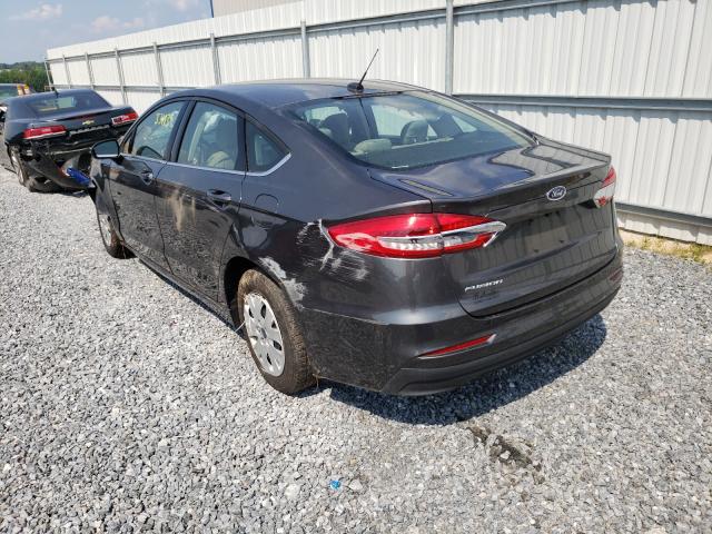 3FA6P0G72KR160110  ford  2019 IMG 2