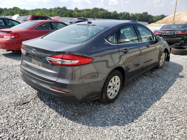 3FA6P0G72KR160110  ford  2019 IMG 3