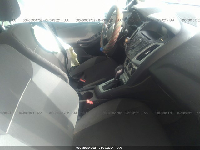 1FAHP3F29CL166762  ford focus 2012 IMG 4