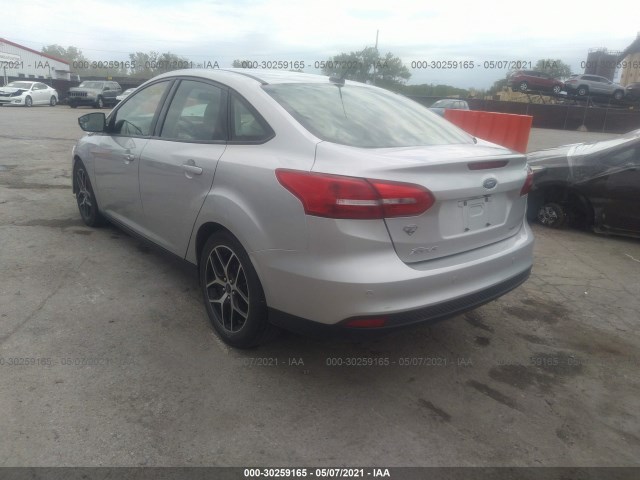 1FADP3H20HL209551  ford focus 2017 IMG 2