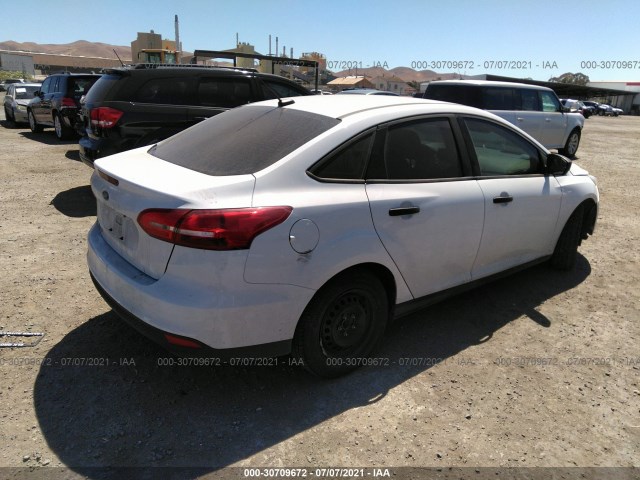 1FADP3E29JL313661  ford focus 2018 IMG 3