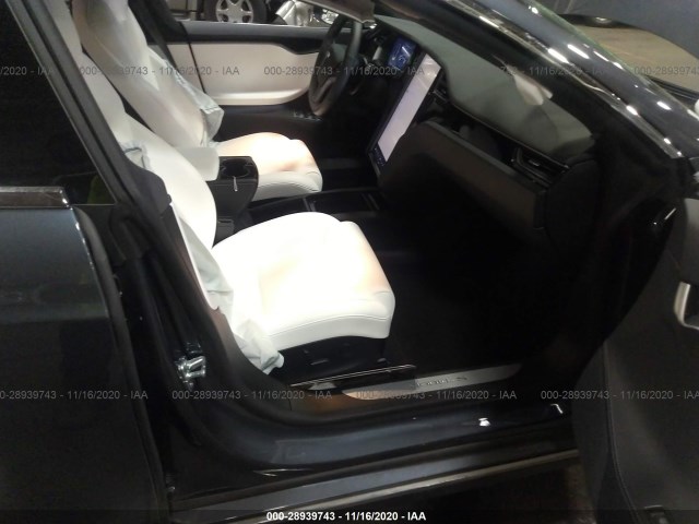 5YJSA1E24KF348006  tesla model s 2019 IMG 4